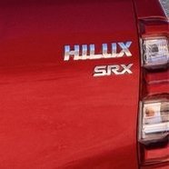 https://www.toyota.com.br/wp-content/uploads/2020/11/tyt_gallery_image_2_119883_Hilux-cd-galeria-ext-full-01-DSK-1_w1440h448px.jpg