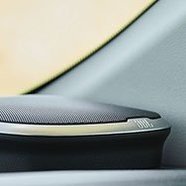 https://www.toyota.com.br/wp-content/uploads/2020/11/tyt_gallery_image_8_120217_hilux-dupla-2021_gallery_06_w1440h448px.jpg